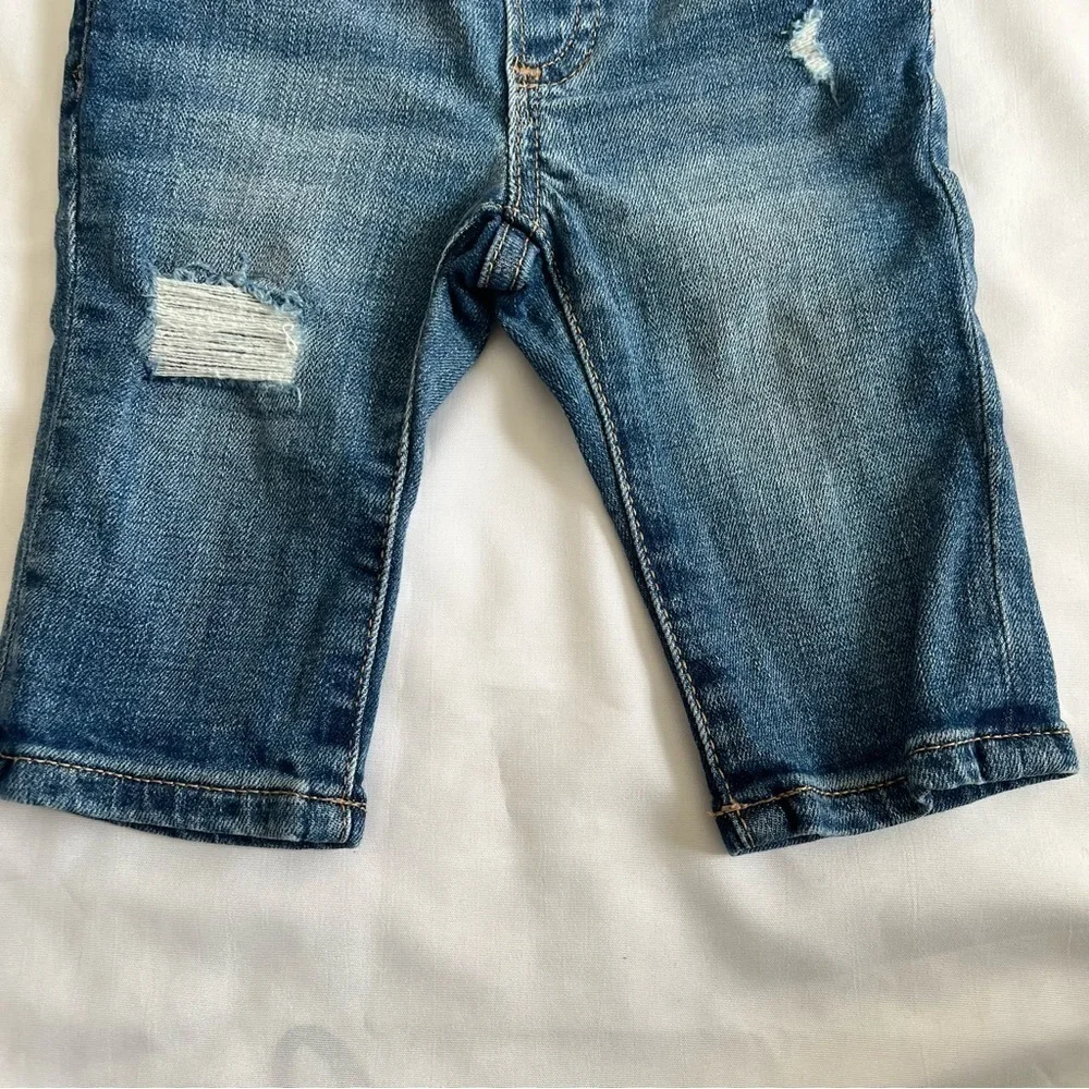 Baby Gap Distressed Denim Slim Fit Elastic Waist Jeans in Size 3-6 Months